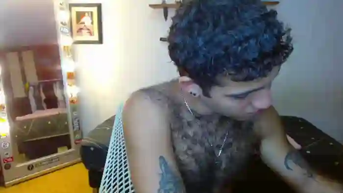 2025/10/09/flirt4free-zack-buttoon-17-42-15