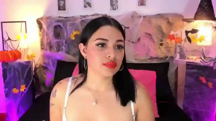 2025/10/10/flirt4free-linda-fosterr-03-15-57