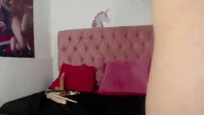 2025/10/10/flirt4free-nala-roy-08-41-59