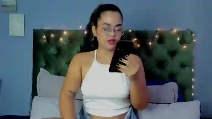 2025/10/10/flirt4free-nezuko-r-15-15-20