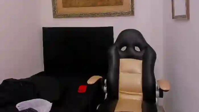 2025/10/10/flirt4free-theo-sky-23-07-13