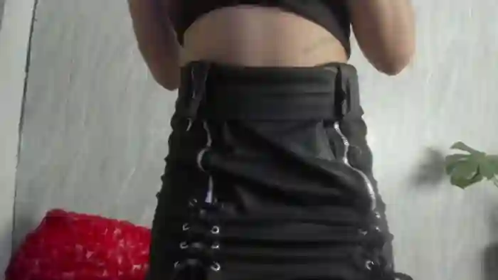 2025/10/11/flirt4free-wanda-snake-07-51-49