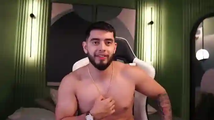 2025/10/12/flirt4free-nick-vans-17-38-52