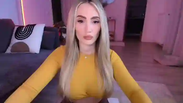 2025/10/13/flirt4free-sasha-elite-20-38-00