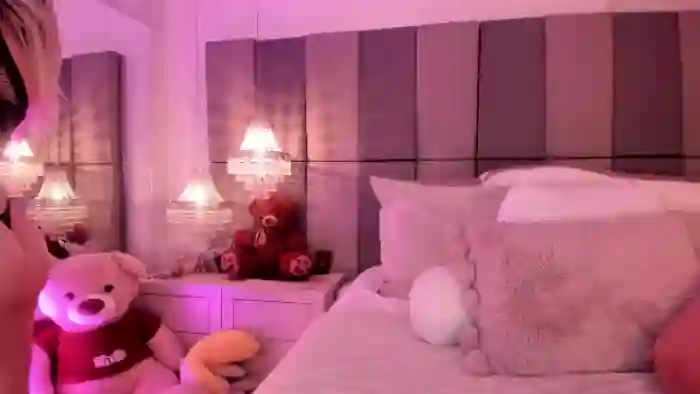 2025/10/14/flirt4free-mia-klein-02-13-29