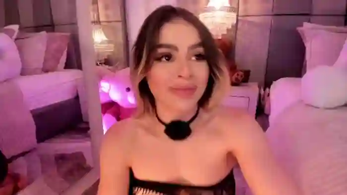 2025/10/14/flirt4free-mia-klein-03-58-48