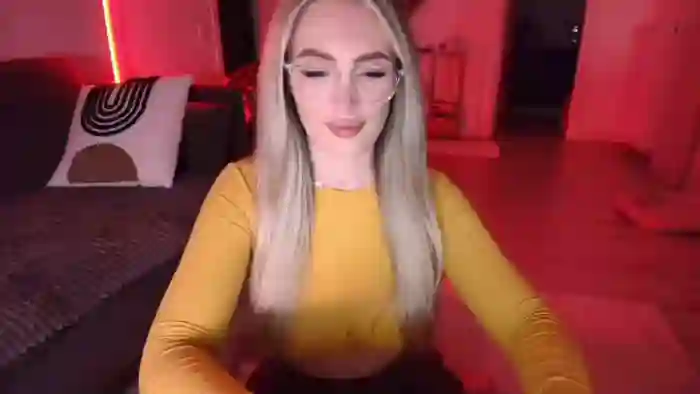 2025/10/14/flirt4free-sasha-elite-00-22-22