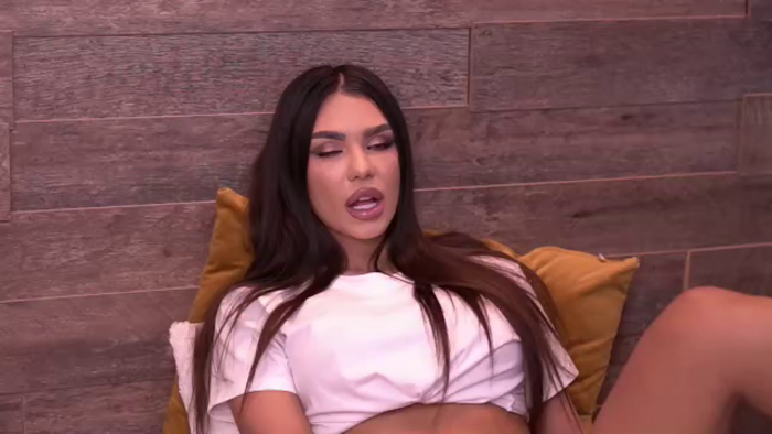 nicole-diva