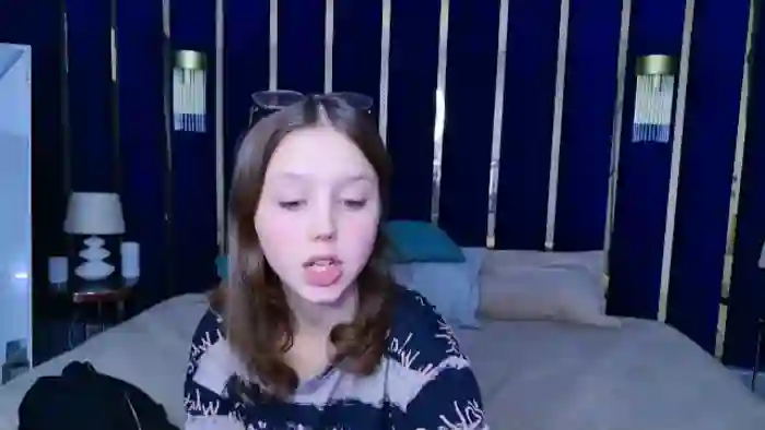 2025/10/15/flirt4free-samanta-martines-07-07-35