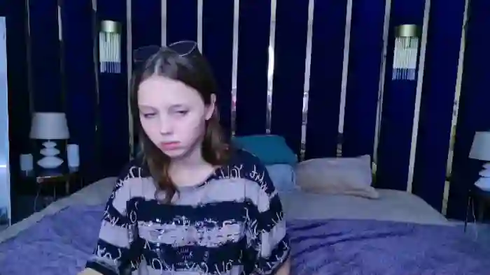 2025/10/15/flirt4free-samanta-martines-15-02-31