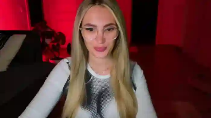 2025/10/15/flirt4free-sasha-elite-20-30-07