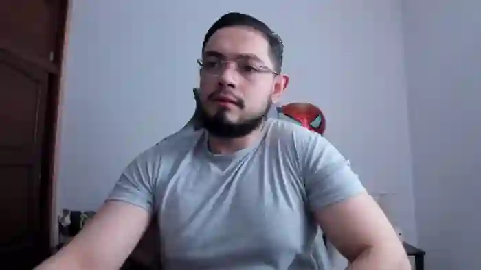 2025/10/15/flirt4free-luigi-white-16-57-55