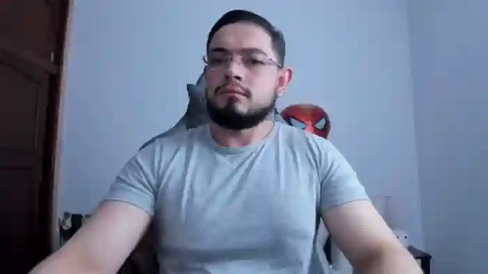 2025/10/15/flirt4free-luigi-white-17-51-43