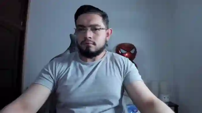2025/10/15/flirt4free-luigi-white-23-31-00