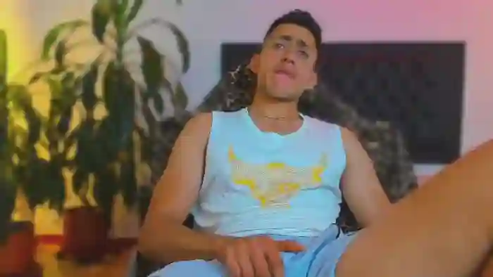 2025/10/15/flirt4free-zach-price-09-01-31