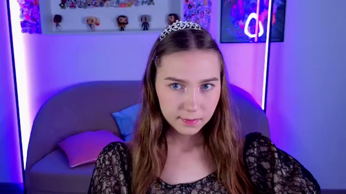 olivia-lay