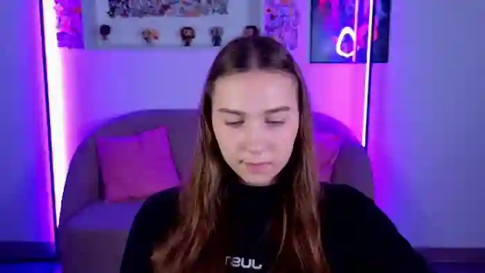 2025/10/16/flirt4free-olivia-lay-13-58-46