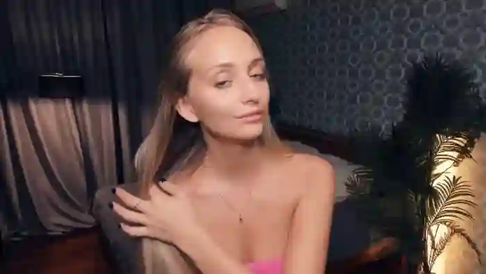 2025/10/16/flirt4free-pearly-vogelsang-16-12-05