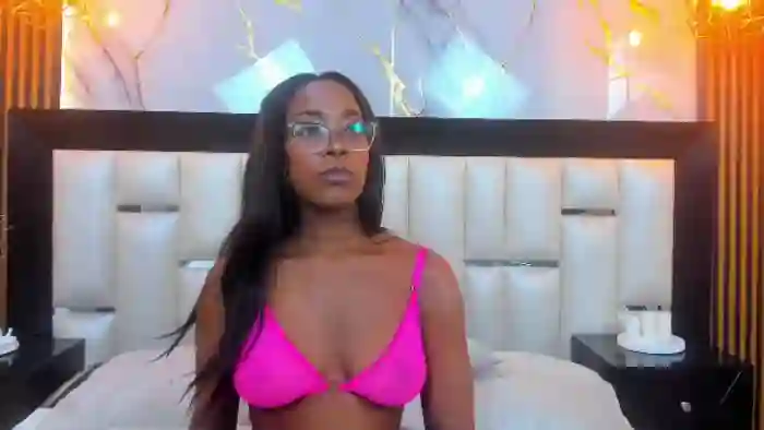 2025/10/17/flirt4free-kelly-swift-04-30-52