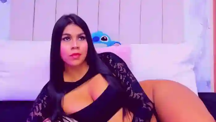 2025/10/17/flirt4free-megan-chester-21-32-25