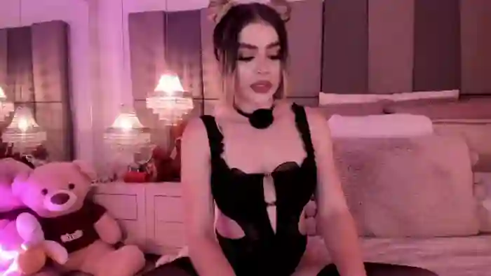 2025/10/17/flirt4free-mia-klein-04-18-37