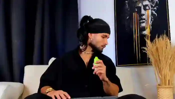 2025/10/17/flirt4free-summy-hattaway-09-39-31