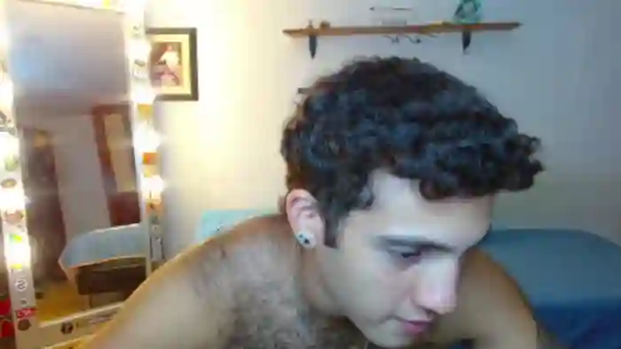 2025/10/17/flirt4free-zack-buttoon-01-26-28