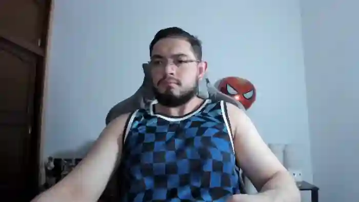 2025/10/18/flirt4free-luigi-white-23-12-12