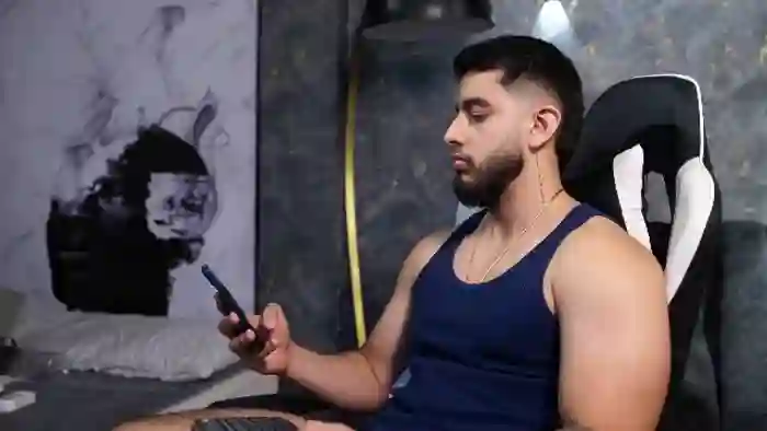 2025/10/18/flirt4free-nick-vans-23-01-42