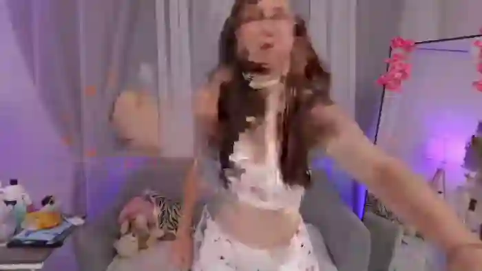 2025/10/19/flirt4free-mia-hells-01-12-52