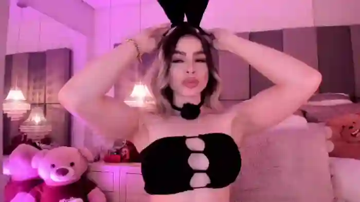 2025/10/19/flirt4free-mia-klein-05-16-08