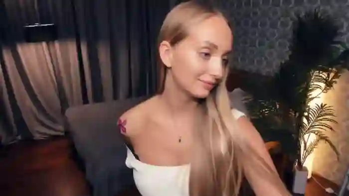 2025/10/19/flirt4free-pearly-vogelsang-15-36-43