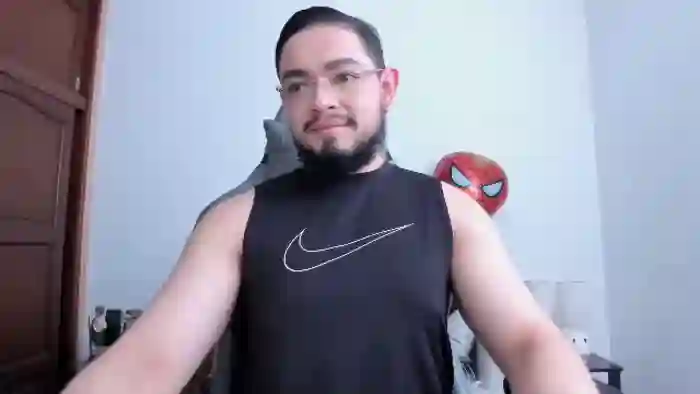 2025/10/19/flirt4free-luigi-white-18-26-58