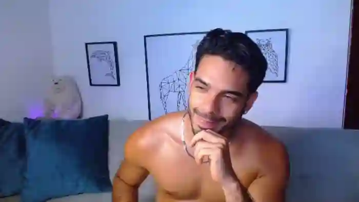 2025/10/19/flirt4free-thomas-spellman-02-53-07