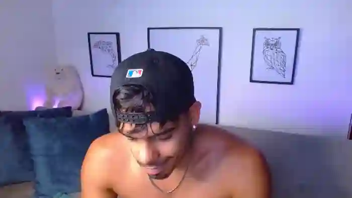 2025/10/19/flirt4free-thomas-spellman-18-37-57