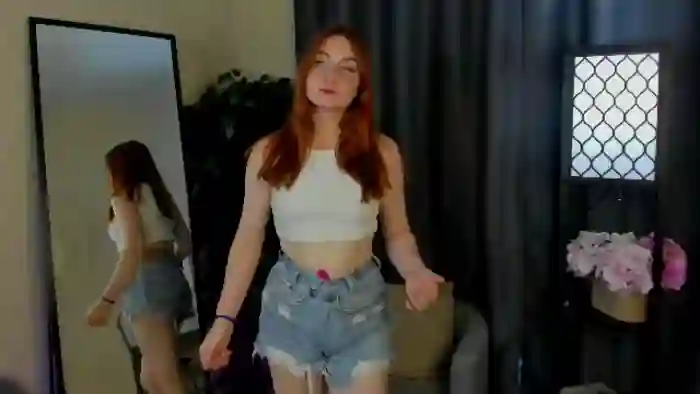 2025/10/20/flirt4free-lizabeth-buys-05-53-52