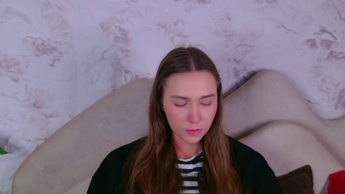 olivia-lay