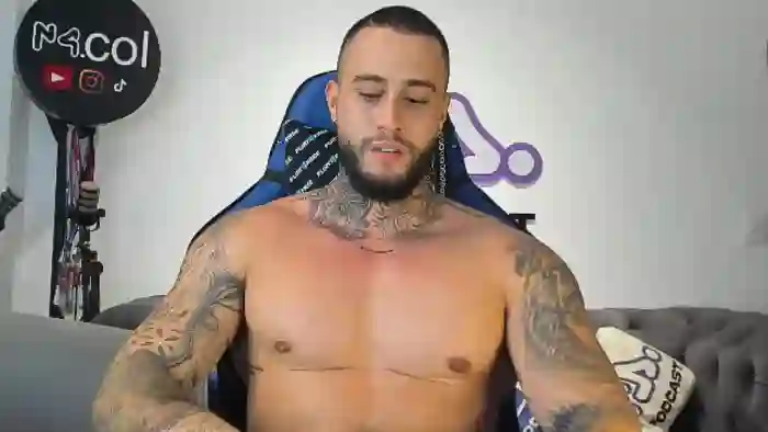 2025/10/20/flirt4free-magic-mak-00-57-09