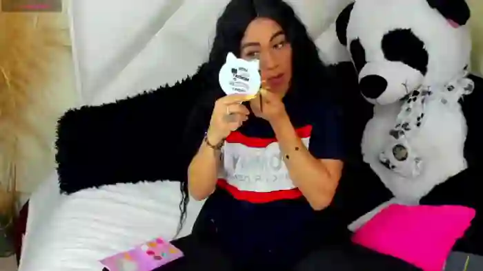 2025/10/21/flirt4free-lina-princess-03-41-17