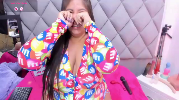 luisana-boobs