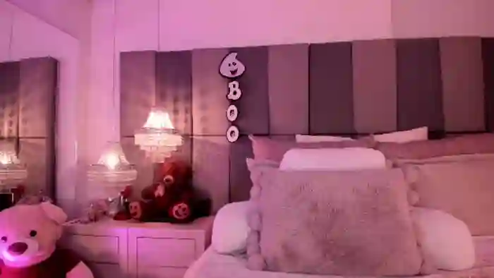 2025/10/21/flirt4free-mia-klein-03-53-37