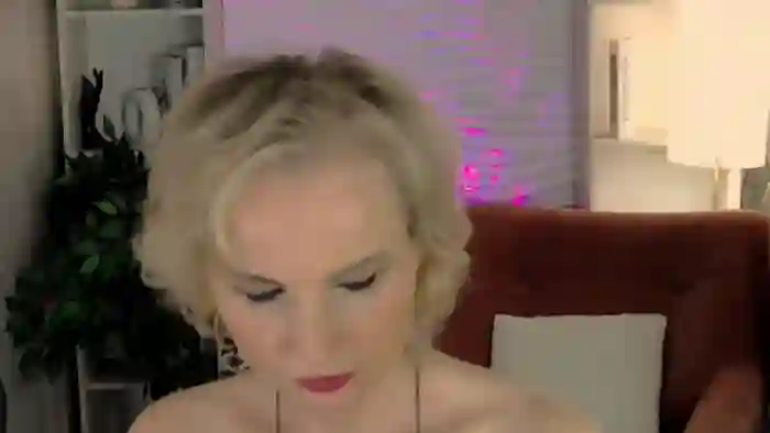 2025/10/21/flirt4free-sandra-kind-08-21-18