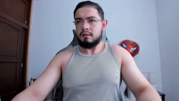 luigi-white