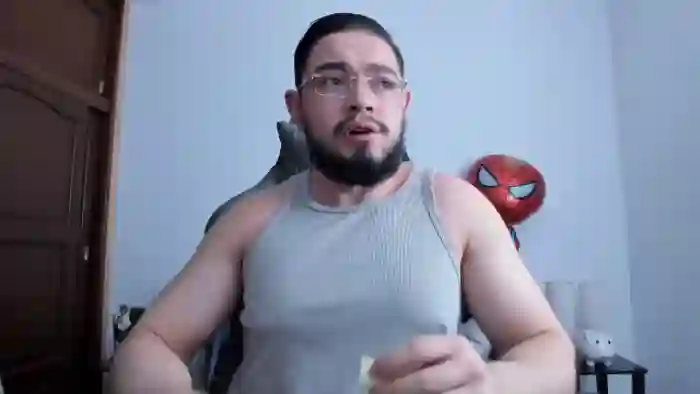 2025/10/21/flirt4free-luigi-white-19-10-42
