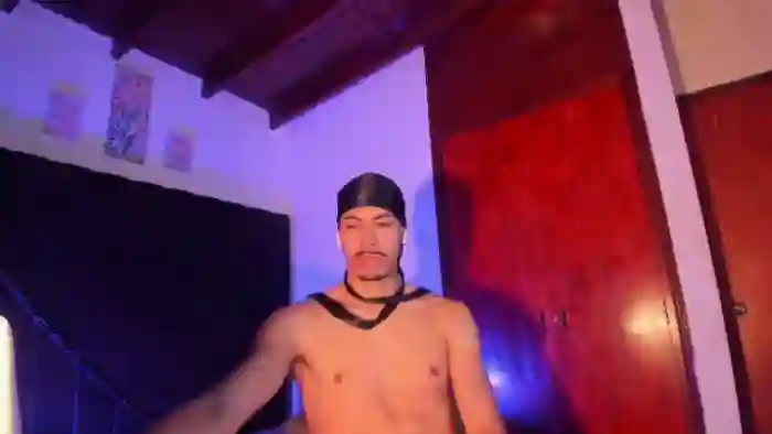 2025/10/21/flirt4free-marlon-teixeiraaa-23-17-53