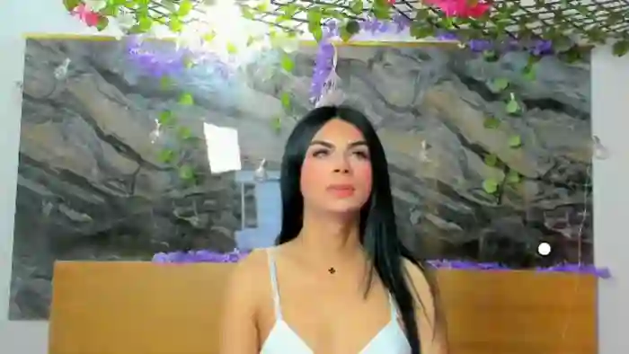 2025/10/22/flirt4free-kendal-smithx-02-24-39