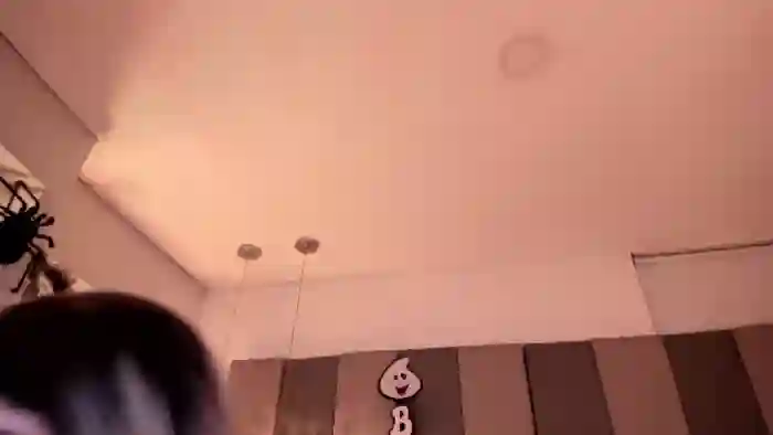 2025/10/23/flirt4free-mia-klein-00-40-44