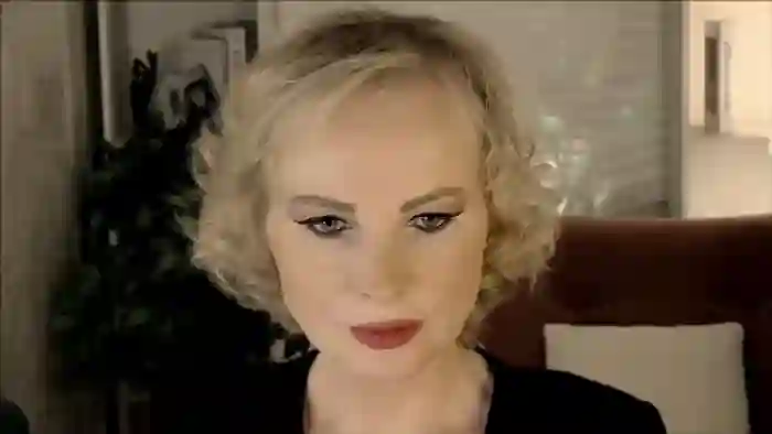 2025/10/23/flirt4free-sandra-kind-05-53-54