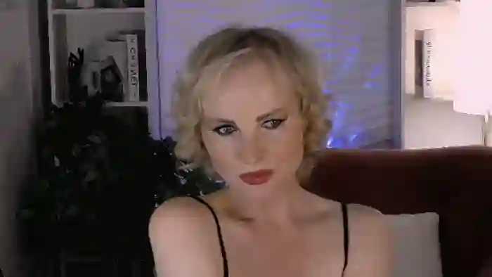 2025/10/23/flirt4free-sandra-kind-10-25-16