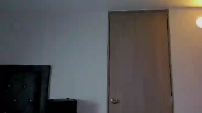 2025/10/23/flirt4free-morthy-d-02-03-39